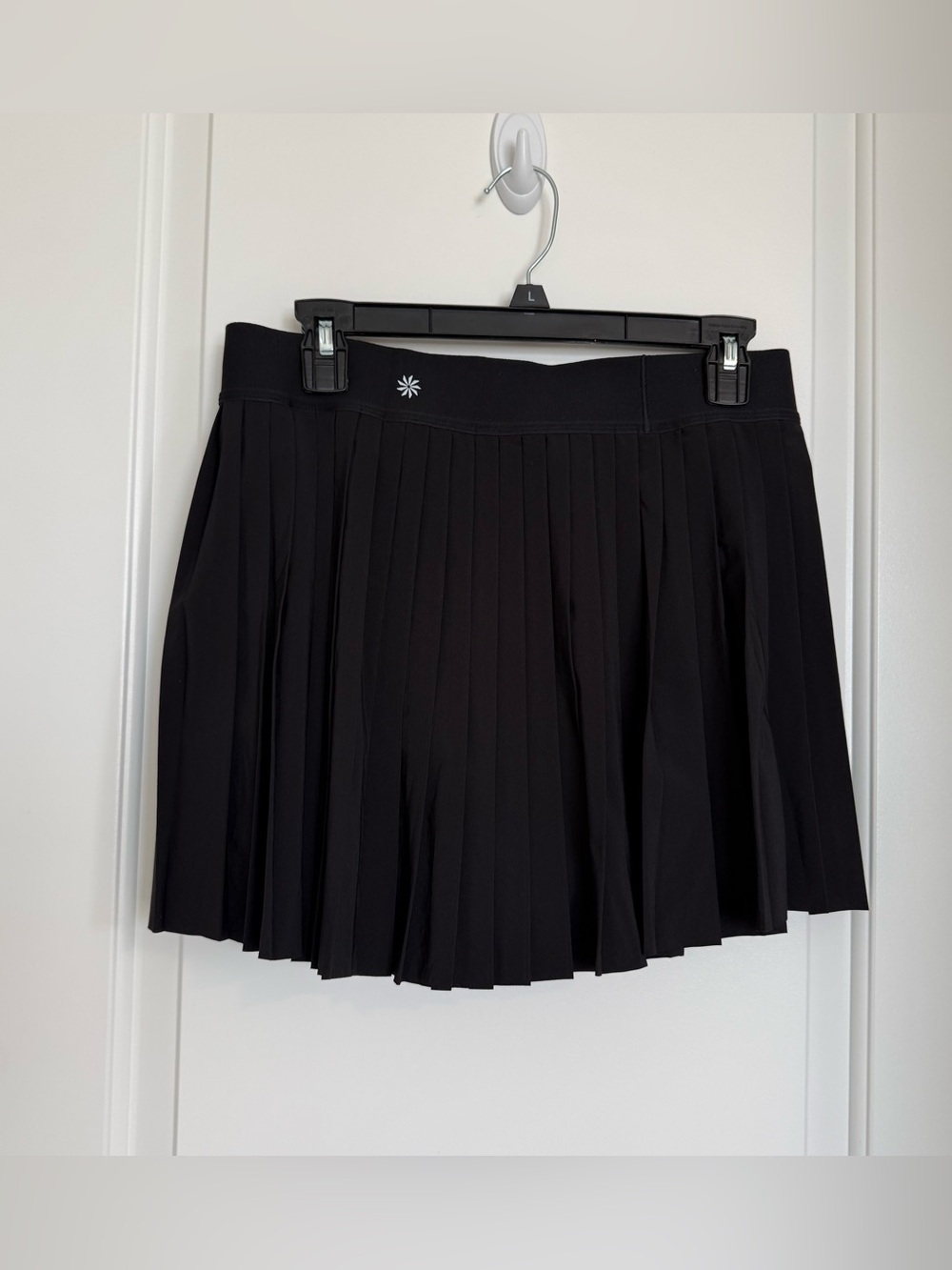Athleta Match Point Pleated Skort in Black Size M Athleisure Tennis Golf Active - Picture 2 of 7